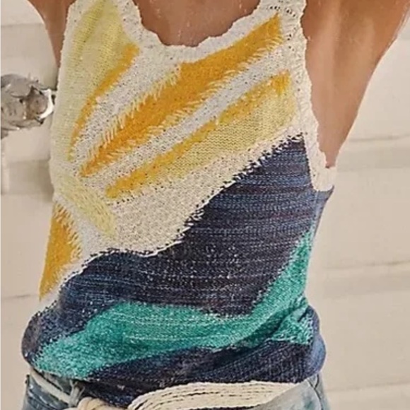 Absolutely stunning Pilcro Multicolor Tank Top - Picture 3 of 9